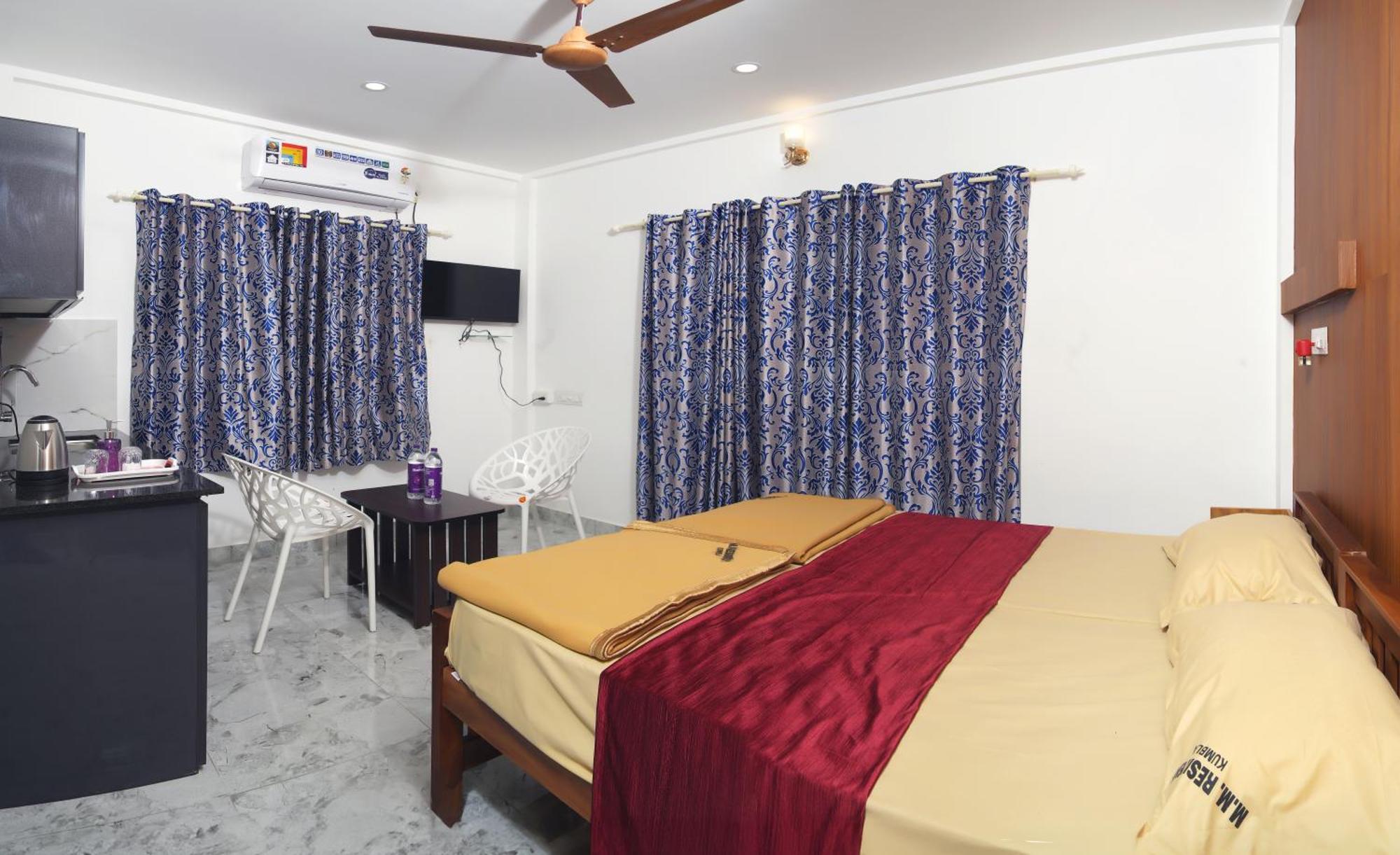 Hotel M M Residency Kochi Exterior foto